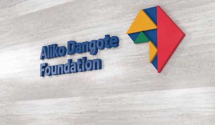 Dangote Foundation Offers Free Shares to Nigerian Students